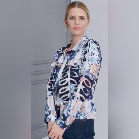 Dolcezza Jacket "Papers" - Picture 2 of 11